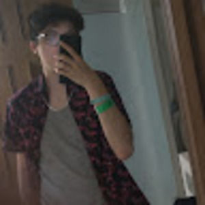 Meet your Posher, Sebastian